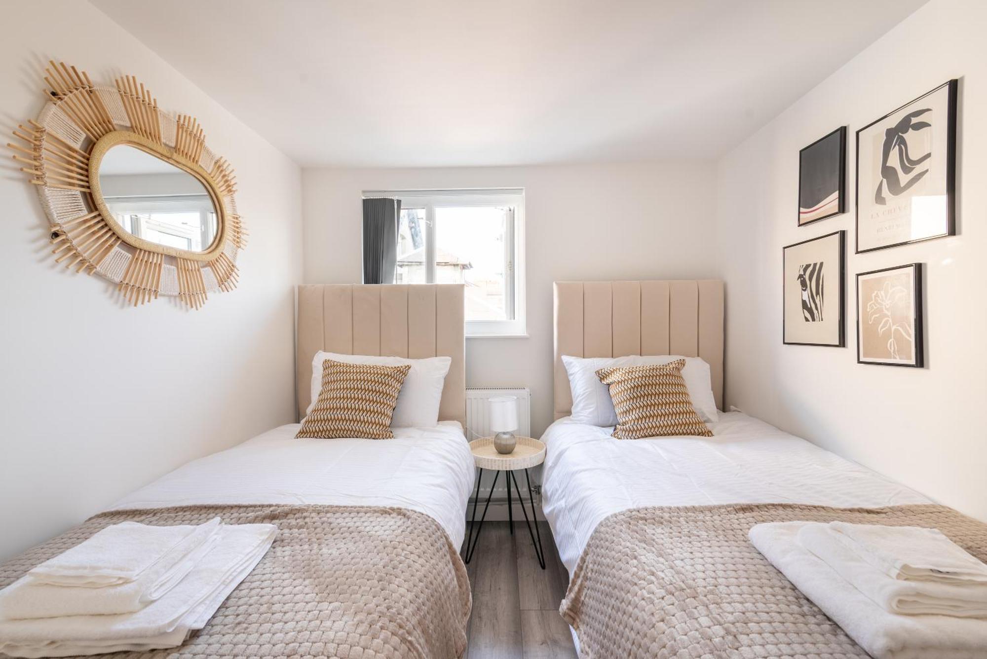 Cosy Cardiff Apartments - Garden Lounge Eksteriør billede