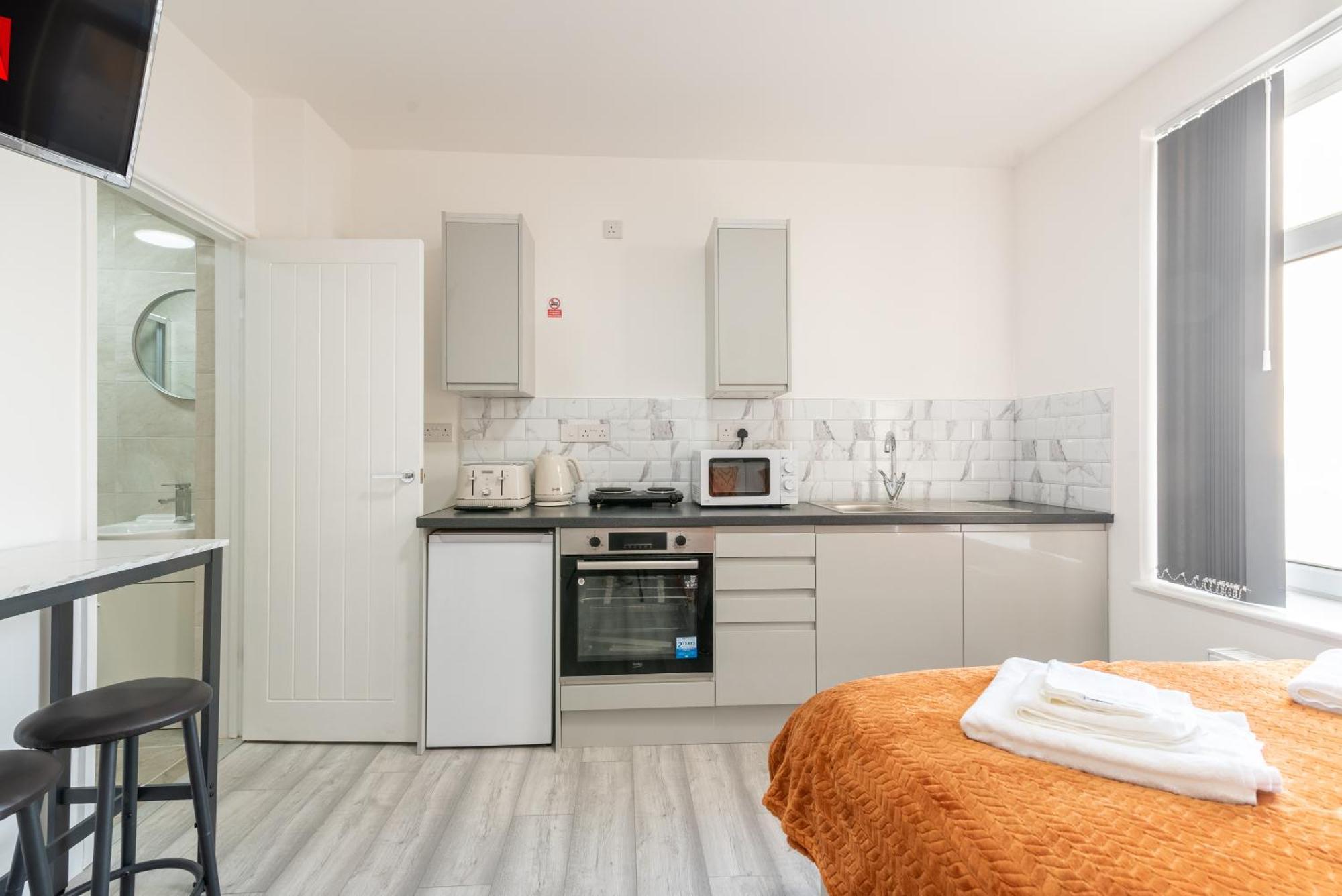 Cosy Cardiff Apartments - Garden Lounge Eksteriør billede