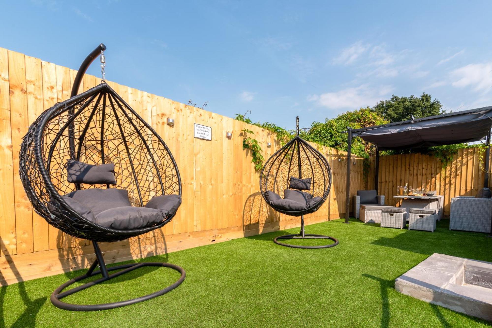 Cosy Cardiff Apartments - Garden Lounge Eksteriør billede