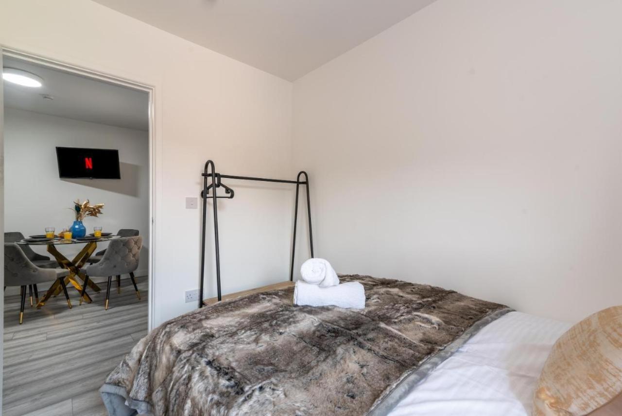 Cosy Cardiff Apartments - Garden Lounge Eksteriør billede